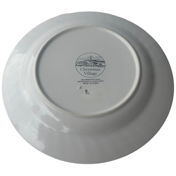 1-pc. Christmas Village Brand Christmas Tree Decorative Plate 10.5" Diameter - Picture 7 of 8